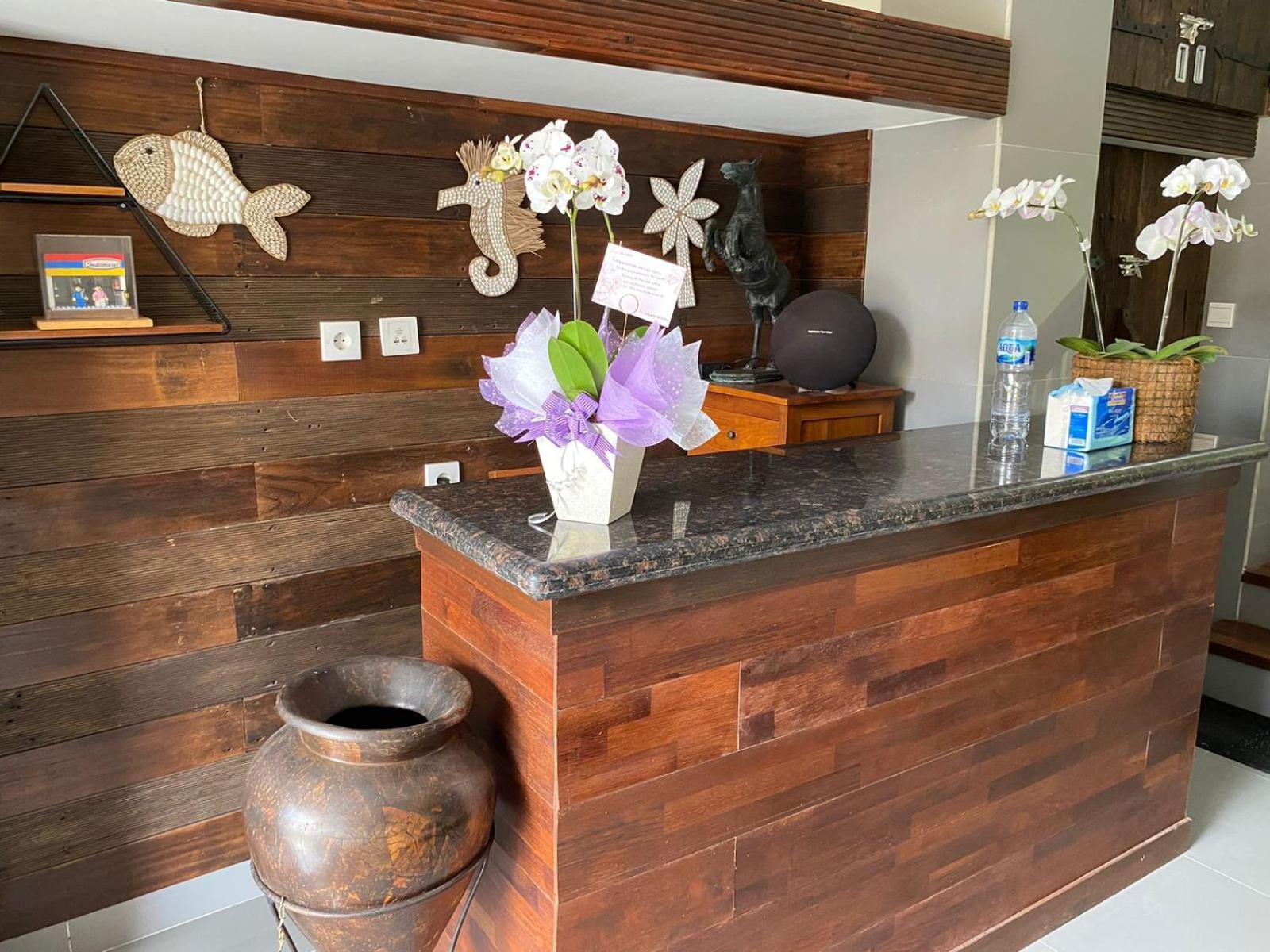 Alu Lofts Hotel Seminyak  Exterior photo